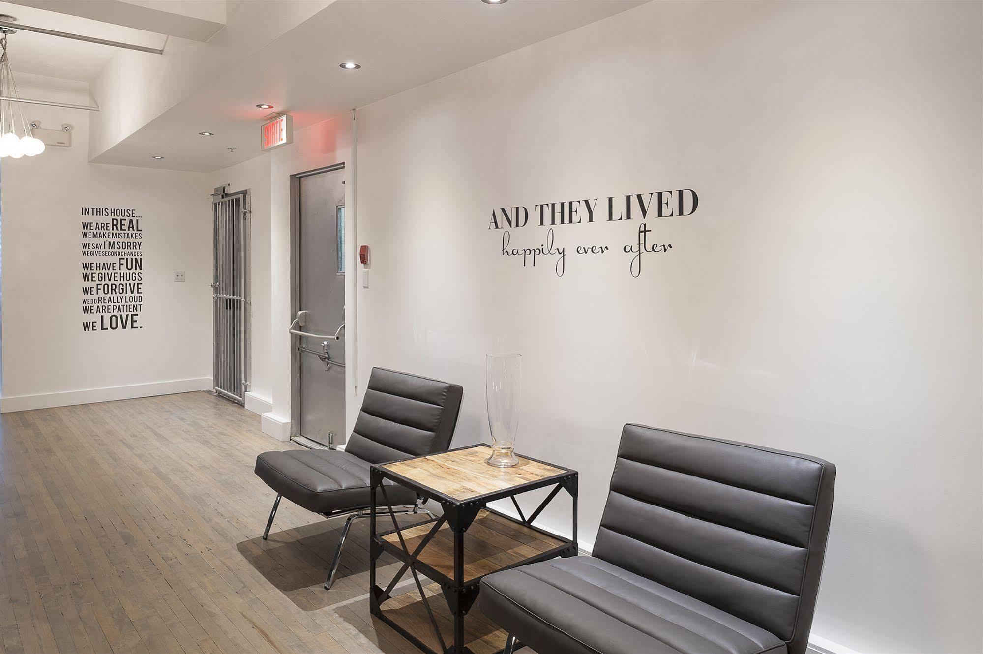 The Executive Loft At The Holland Hotel Montréal Esterno foto